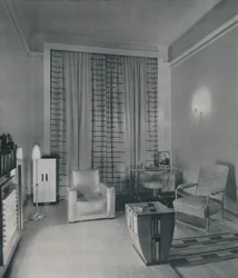 Salon, 1933