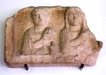 Stèle, 2 portraits Optata Fada et Lucio Valio Rufo, Ier siècle