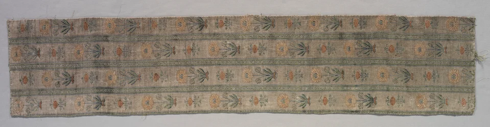 Entourage pour coussin en soie turque, début des années 1600