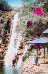 Taki-no-kannon, Japon