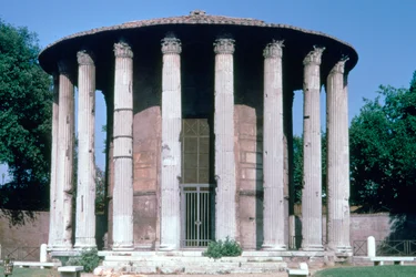 Temple de Vesta, Rome