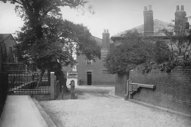 La Chaussée, Wandsworth, montrant la livre, c1895, 1912