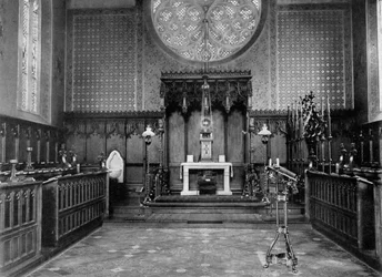 Le Chœur, Église catholique apostolique, Albury Park, Surrey, 1904