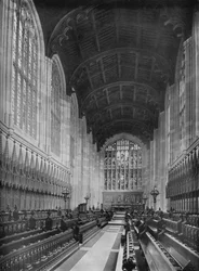 La chapelle, avant le retrait des dais des stalles, 1926