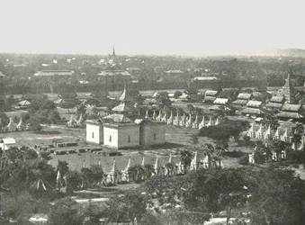 Les quatre cent cinquante temples, Mandalay, Birmanie, 1895