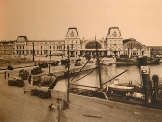 La gare du port, vers 1928