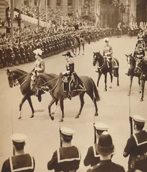 Les aides de camp personnels du roi, 12 mai 1937