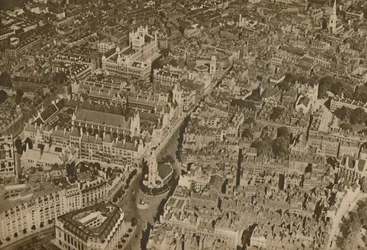 Le repaire de la loi tel que peu de Londoniens le voient : Le Temple et les Cours de justice