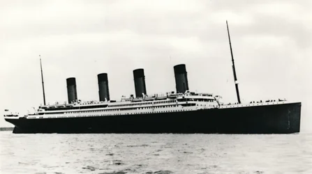 Le RMS Titanic quittant Southampton, 10 avril 1912