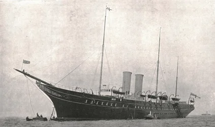 Le Yacht Royal quittant Cowes, Île de Wight, 6 août 1902