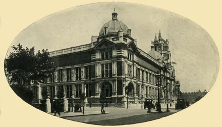 Le Musée Victoria et Albert, Londres, 1914