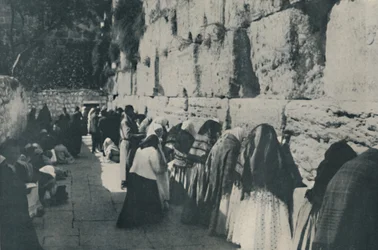 Le Mur des Lamentations : Le jour de la lamentation pour la ville perdue de leurs ancêtres, vers 1935