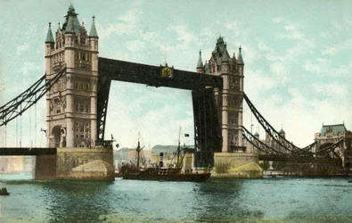 Tower Bridge, Londres, 1906