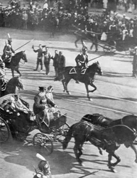 Le tsar Nicolas II avec le président français Poincaré en visite, Saint-Pétersbourg, Russie, 21 juillet 1914