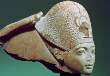 Toutankhamon portant la couronne bleue, 14ème siècle av. J.-C.