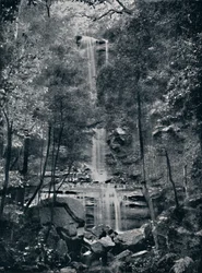 Vallée des Eaux, Montagnes Bleues