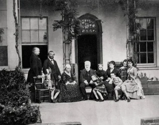 Victor Hugo, romancier français, en exil à Guernesey