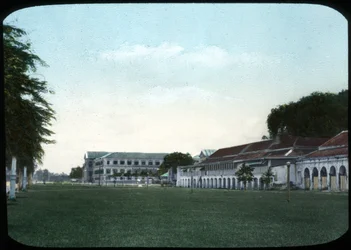 Bâtiments du département de la guerre et collège militaire, Bangkok, Siam
