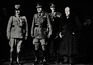 Avec le Général Diaz et le Maréchal Haig, 1919, 1945