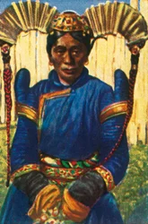Femme avec coiffe traditionnelle, Mongolie