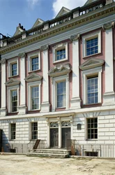 Maison Lindsey, Lincolns Inn Fields
