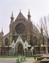 Église catholique de Sainte-Anne, Limehouse, conçue par Gilbert Blount, 1855 et 1894