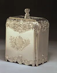 Boîte à thé en argent par Paul de Lamerie