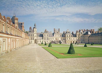 Cour de la Cheval Blanc, Palais de Fontainebleau
