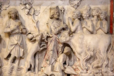 Basilique de Saint-Denis, Bas-relief, Représentation d