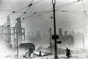 Place Derby à Liverpool après un raid de bombardement allemand