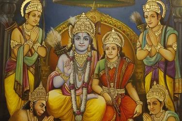 Temple hindou Jalaram Prathna, Leicester. Fresque. Ram, Sita avec Lakshman à droite de Ram et Hanuman agenouillé, et dévots Royaume-Uni