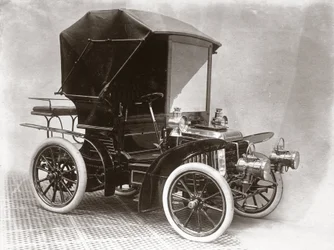 Voiture sur le stand de C S Rolls & Co, Agricultural Hall, Londres