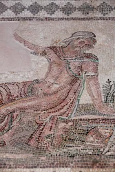 Narcisse regardant son reflet dans une mare - Mosaïques de Paphos, Maison de Dionysos - Fin du IIe siècle après J.-C. - Chypre
