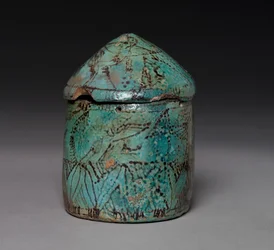 Pyxide avec couvercle, fin du Moyen Empire à début du Nouvel Empire, c.1901-1525 av. J.-C.