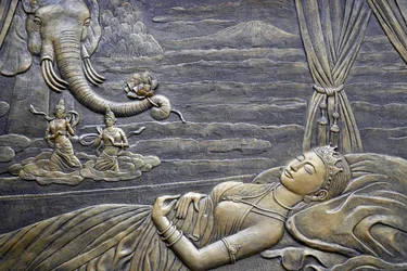 Tinh Xa Ngoc Chau temple bouddhiste, La Vie du Bouddha, Siddhartha Gautama, La mère du Bouddha, Maya, rêve de l