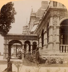 Façade sud du Viceregal Lodge...à Simla, la charmante capitale d