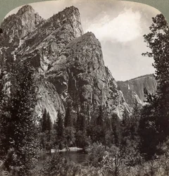 Les Trois Frères, Vallée de Yosemite, Californie, USA, 1902