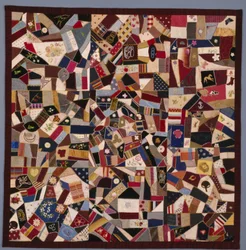 "Crazy" quilt, vers 1885