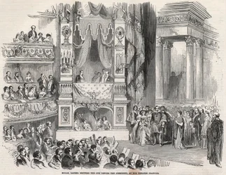 Elisabeth Rachel Felix, connue sous le nom de Mademoiselle Rachel (1821-1858), tragédienne française, devant Napoléon III au Théâtre Français en 1852