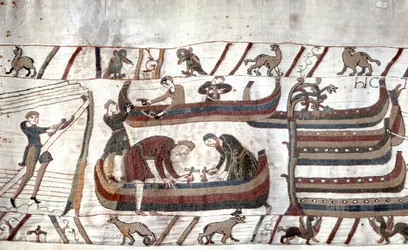 Construction de navires par ordre de Guillaume - Tapisserie de Bayeux, connue sous le nom de Broderie de la Reine Mathilde