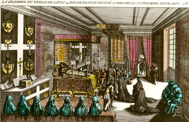 Mort du roi Louis XIV : la chambre mortuaire de Louis XIV (1638-1715), connu sous le nom de Roi Soleil, décédé à Versailles le 1/09/1715. Gravure du 18ème siècle Collection privée