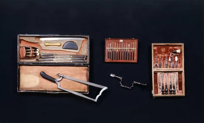 Kit de trépanation