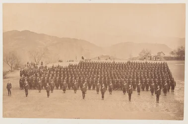 4e régiment de Gurkhas (fusiliers) en parade