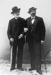 Giuseppe Verdi, compositeur italien (1813-1901), et le ténor Francesco Tamagno (1850-1905) à Montecatini à la fin du XIXe siècle.