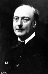 Portrait de Théodore de Banville (1823-1891), poète français.