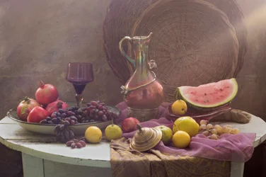 Fruits rustiques et pichet