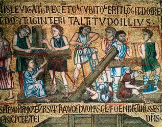 Architecture byzantine : « La construction de la tour de Babel » Sur le site, les ouvriers et les charpentiers scient des planches. Mosaïque réalisée par des artistes vénitiens, XIIIe siècle, Basilique Saint-Marc