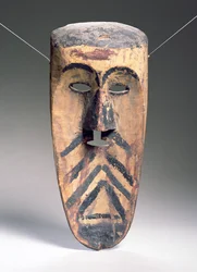 Masque en bois, du Vietnam