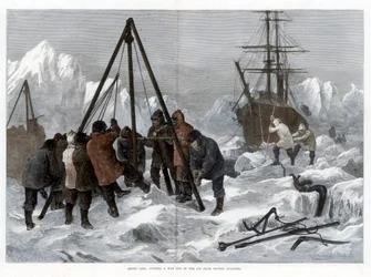 Vie arctique, dégagement de la glace des quartiers d