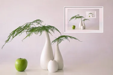 Nature morte minimaliste à la pomme verte